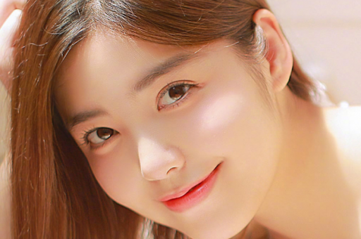 上海美女扮保安(上海美女化身保安，维护秩序护平安)