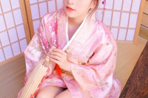 ktv里给800小费能睡吗(能否通过800小费睡在KTV里？)