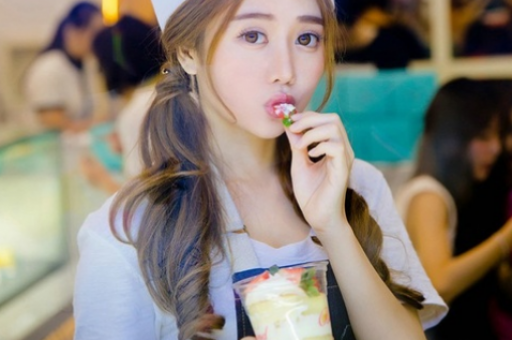 上海金山广场舞美女(上海金山广场舞美女：独特迷人的文化现象)