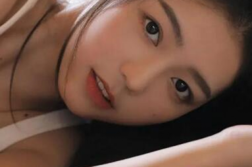 阿拉爱上海女生对对碰(阿拉爱上海独特的女生碰撞)